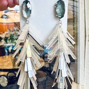 Kendra Scott Glamorous Justyne Statement Earrings ~ Never Worn!